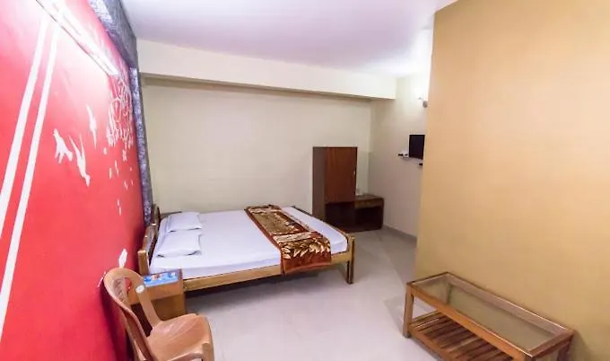 Eden Holidays Riverside Inn Ev Munnar Hotel