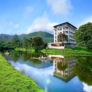 Westwood Riverside *** Munnar