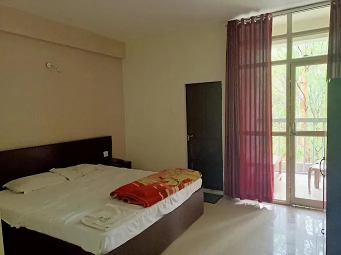 Eden Holidays Riverside Inn Ev Munnar Hotel