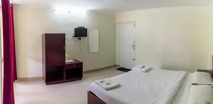 Hotel Eden Holidays Riverside Inn Ev Munnar