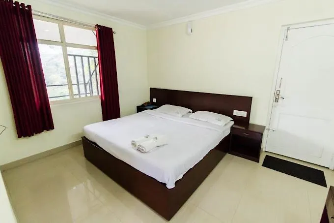 Eden Holidays Riverside Inn Ev Munnar 3*,