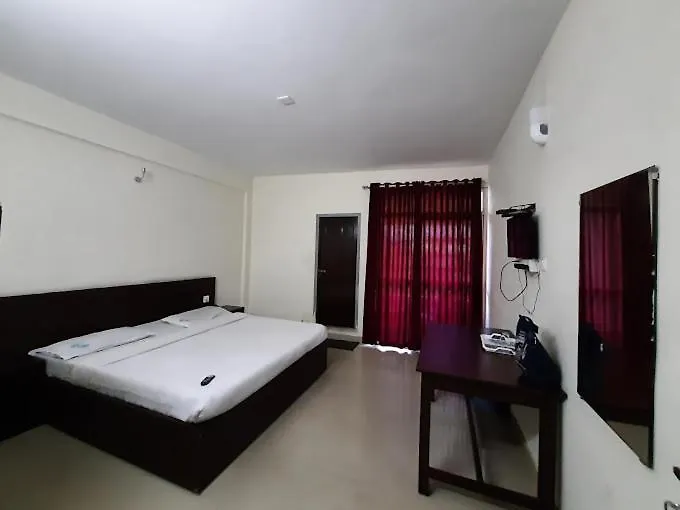Eden Holidays Riverside Inn Ev Munnar